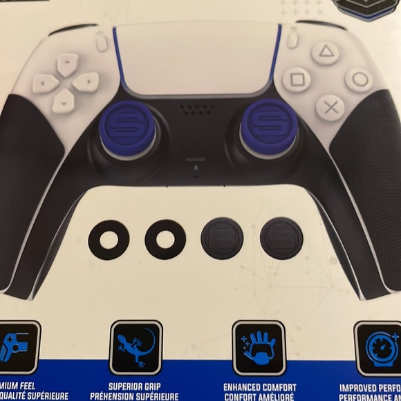 TWO new FPS grip kits - Picture 3 of 3